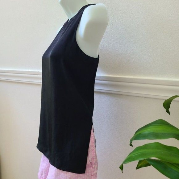 Vince Crew Neck Triacetate Black Top, Size XS - Picture 7 of 10